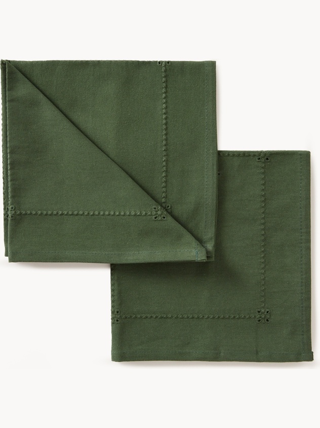 Set of 2 solid-color napkins with tone-on-tone embroidery