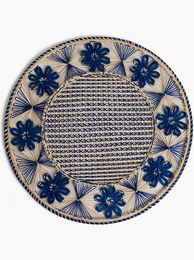 Placemat in hand-woven iraca palm fiber