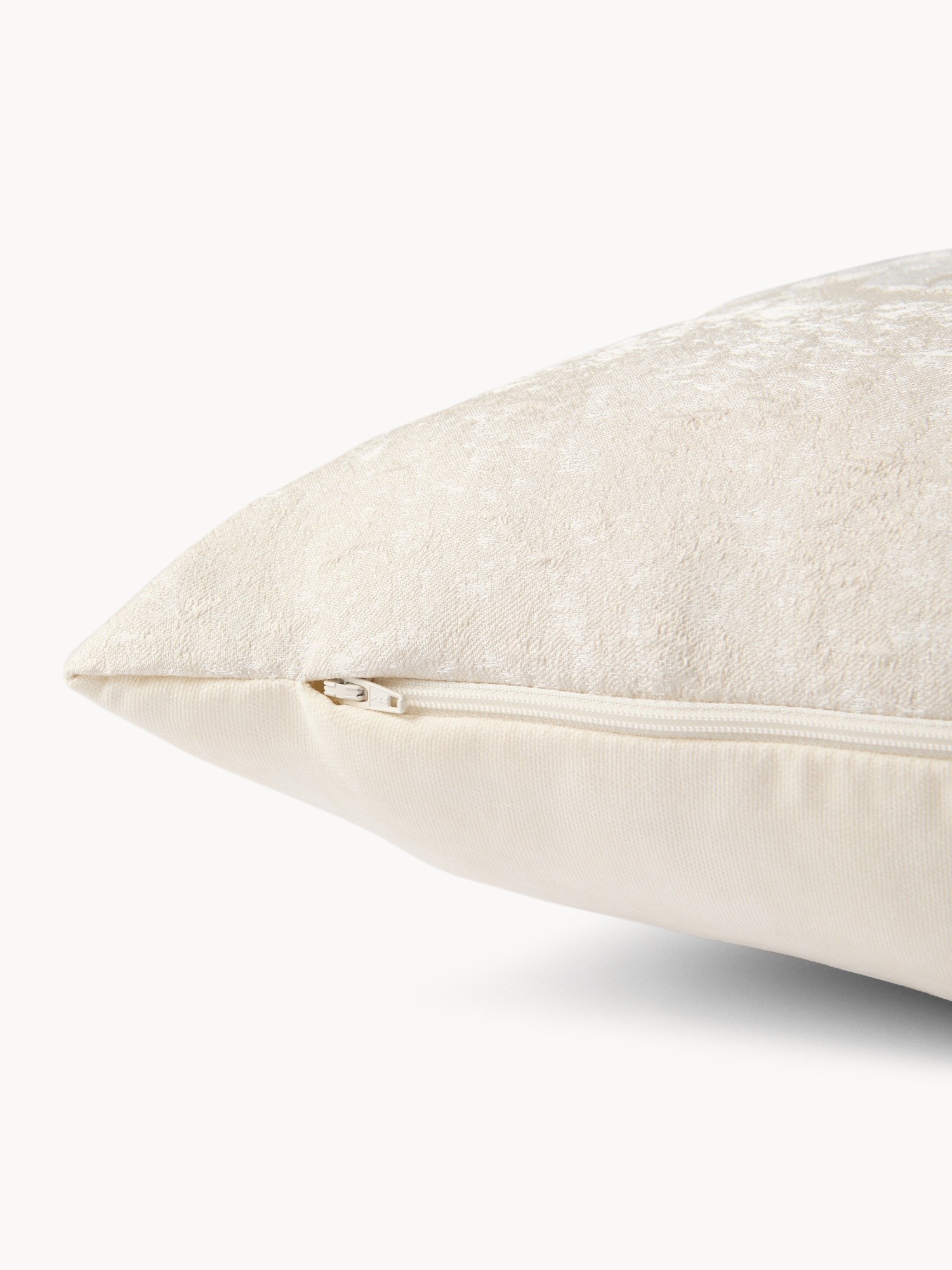 50x50 cm damask pillow, Gold, large image number 2