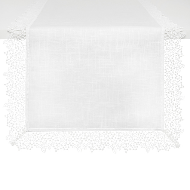 Table runner in 100% cotton with lace trim