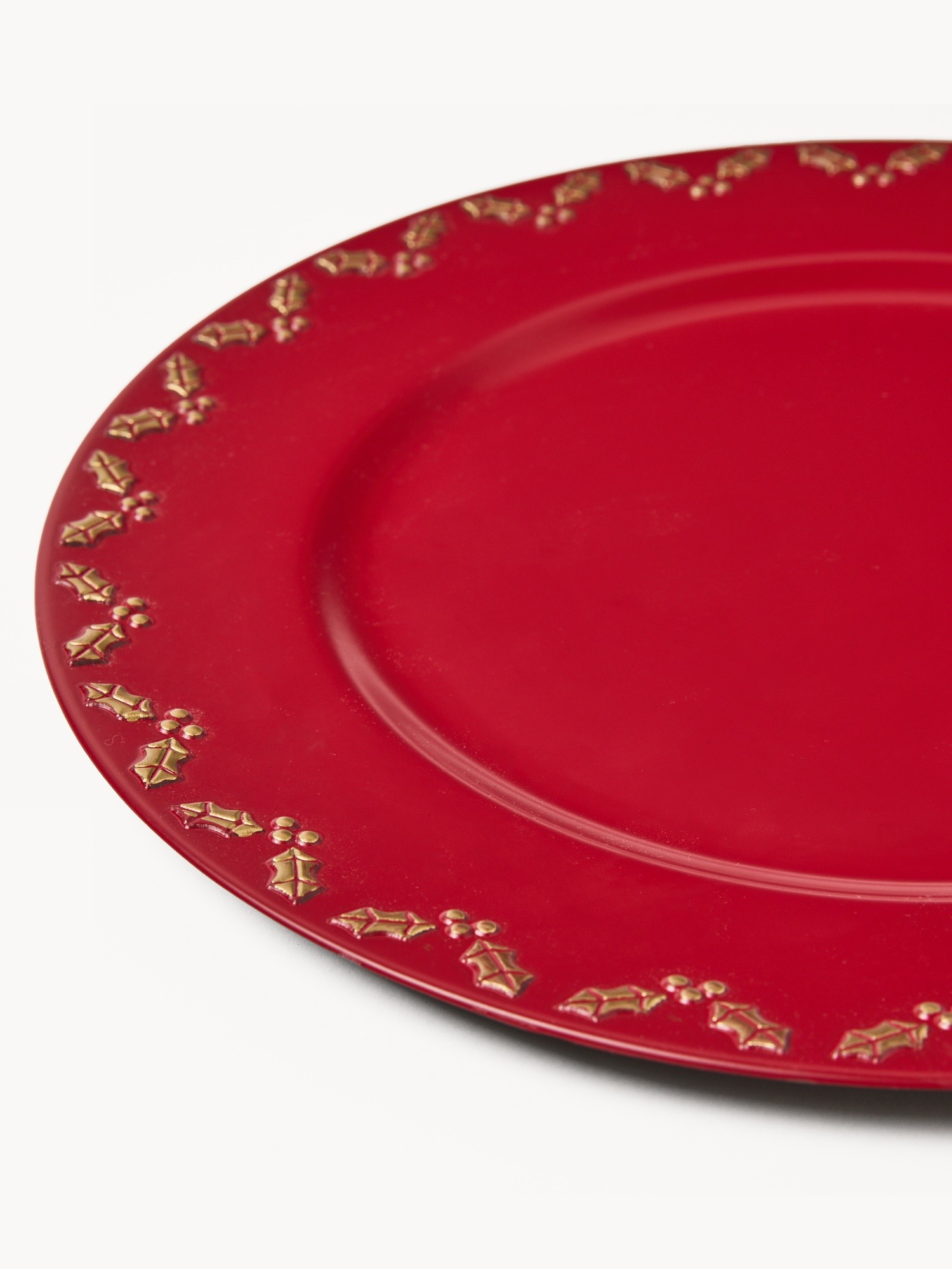 Round charger plate with a decorative edge, Red, large image number 0