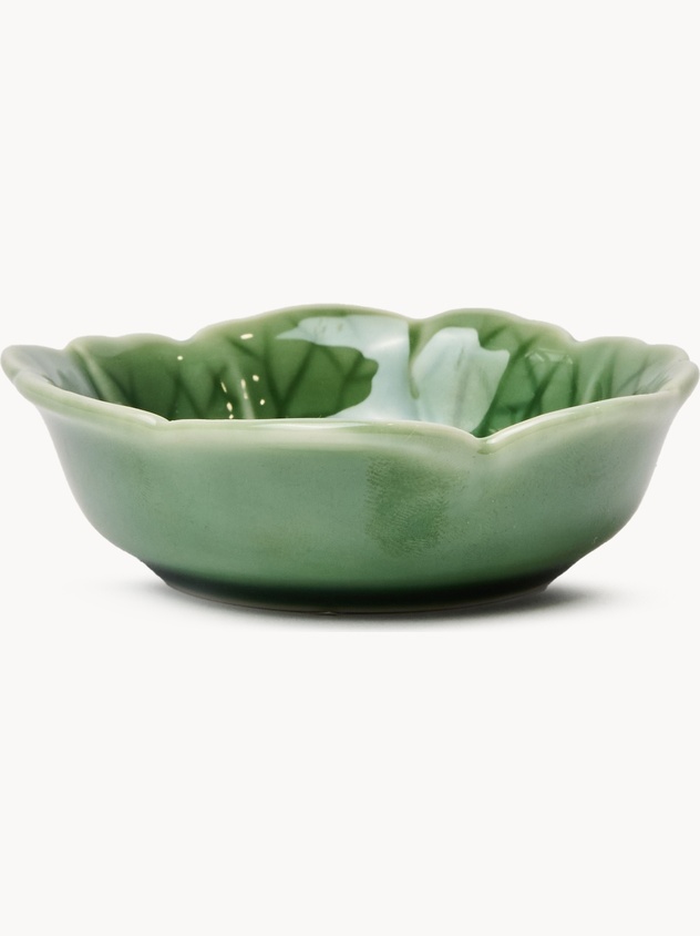 Cabbage-leaf-shaped porcelain bowl