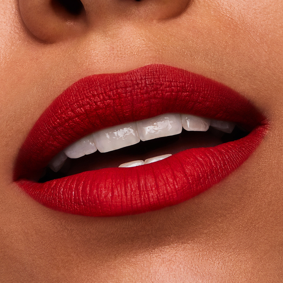 PURE COLOR matte lipstick - 699 Thrill Me, Red, large image number 1