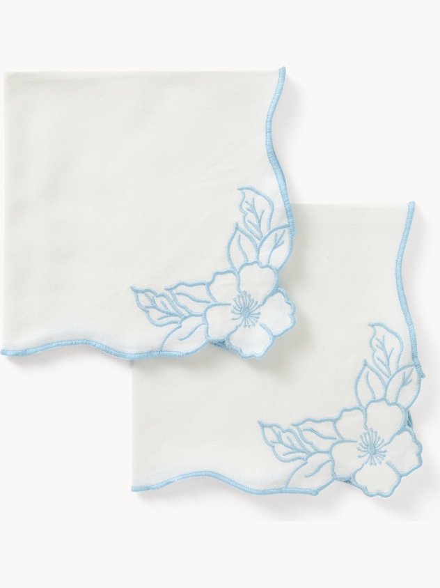 Set of 2 laser-cut napkins with flower embroidery
