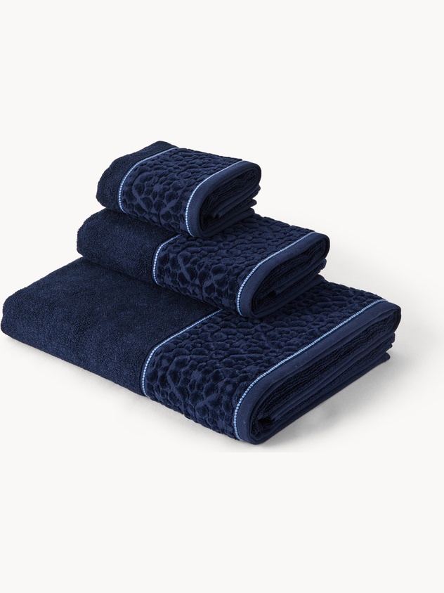 Pure cotton towel with ruffle