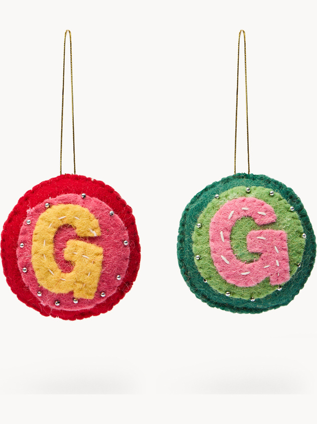 Pallina in feltro lettera G