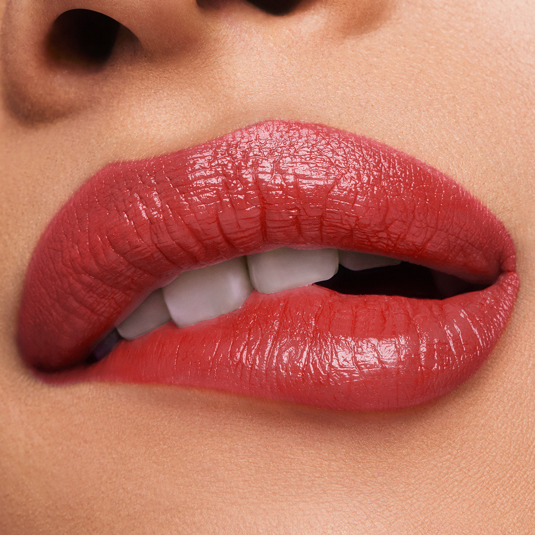 PURE COLOR creme lipstick - 131 Bois De Rose, Dark Red, large image number 1