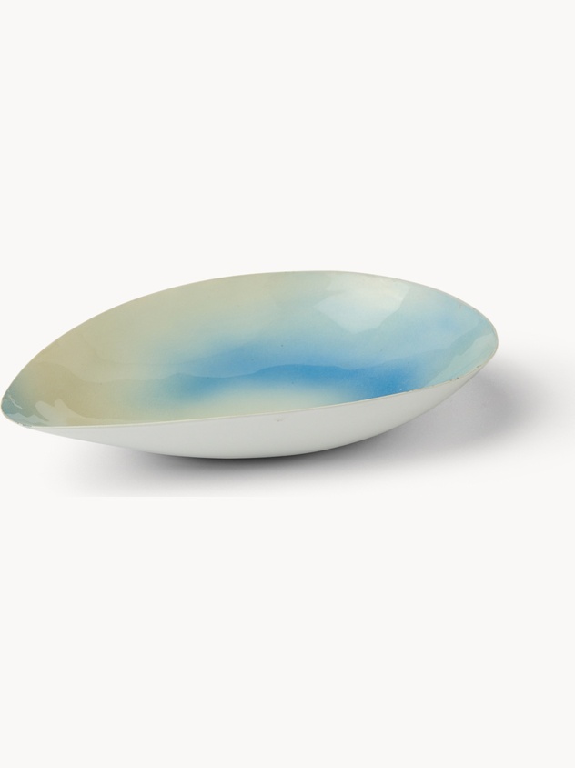 Vassoio decorativo in ferro smaltato a forma di conchiglia