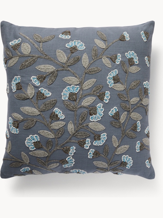 Cuscino con ricamo floreale con perline 45x45cm