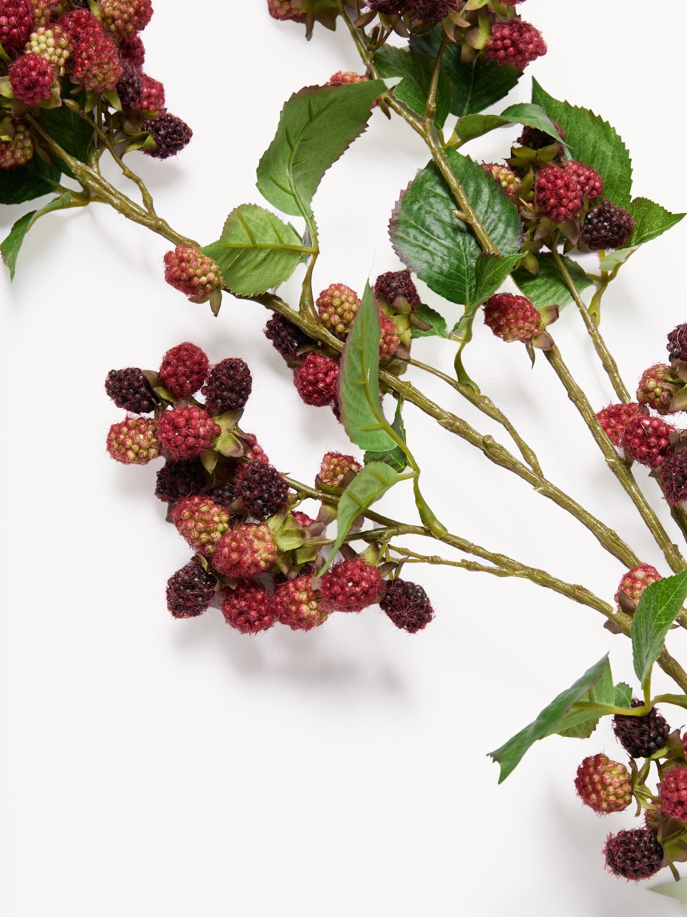 Artificial blackberry branch, Red, large image number 1