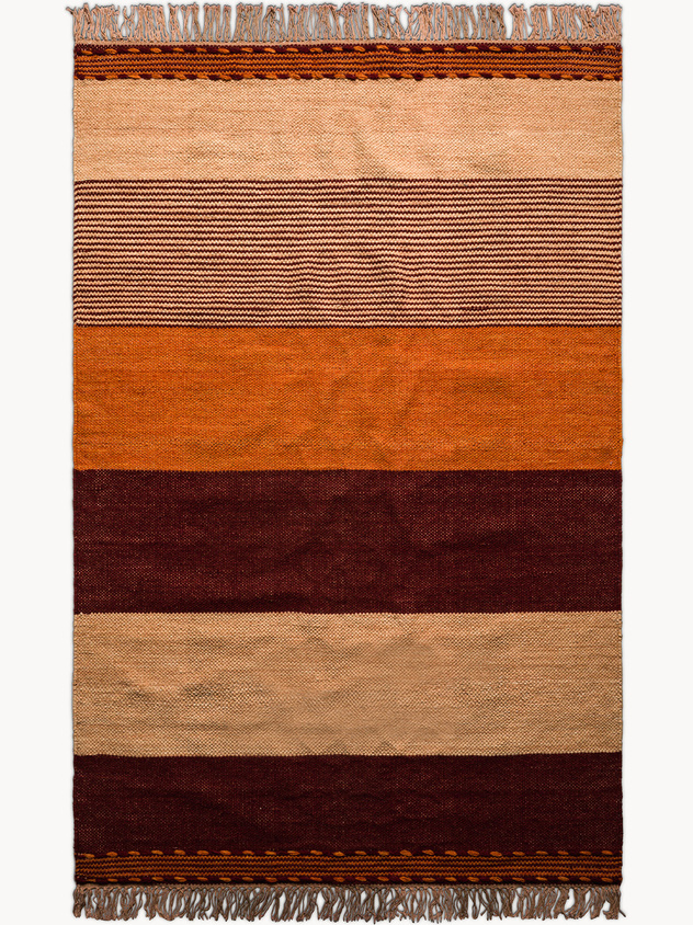 Tappeto in misto lana con fasce colorate e frange