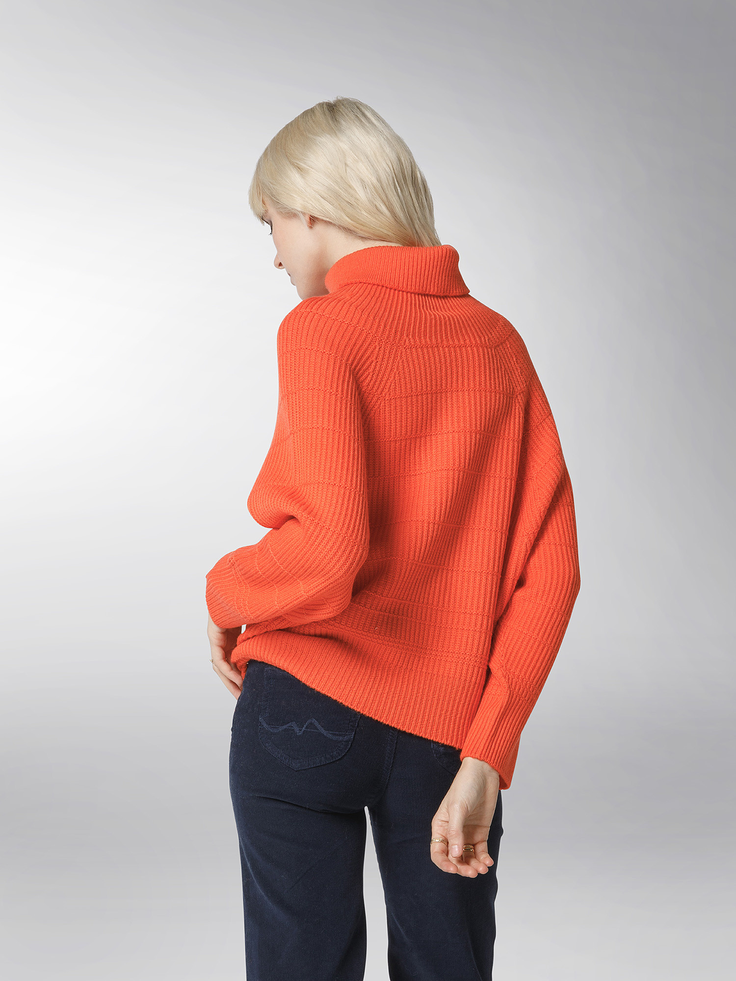 K Collection - Turtleneck pullover, Orange, large image number 4