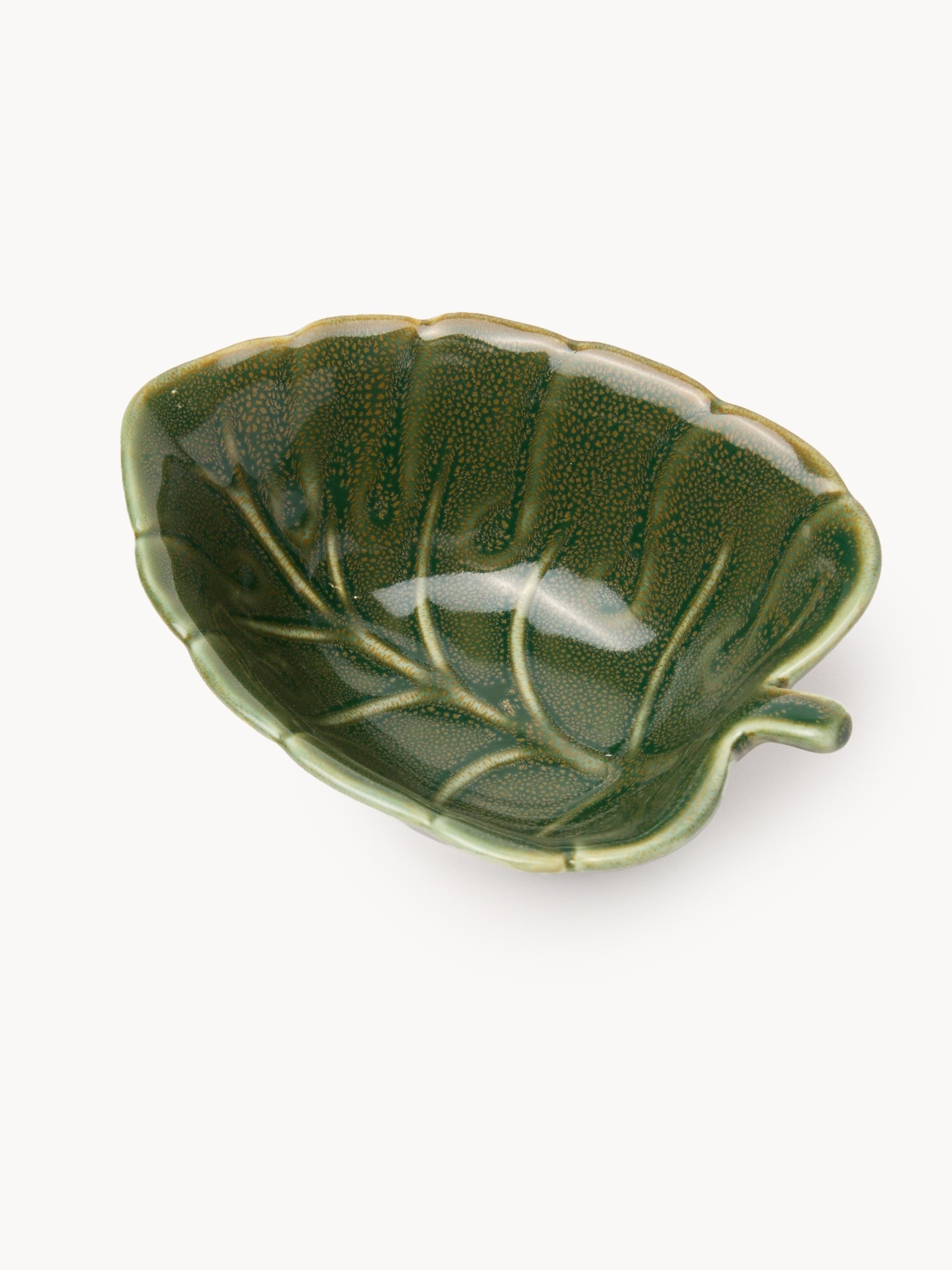 Porcelain bowl in the shape of a leaf, Green, large image number 1
