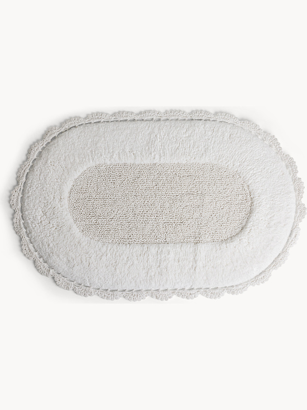 Tappeto bagno ovale con applicazioni crochet