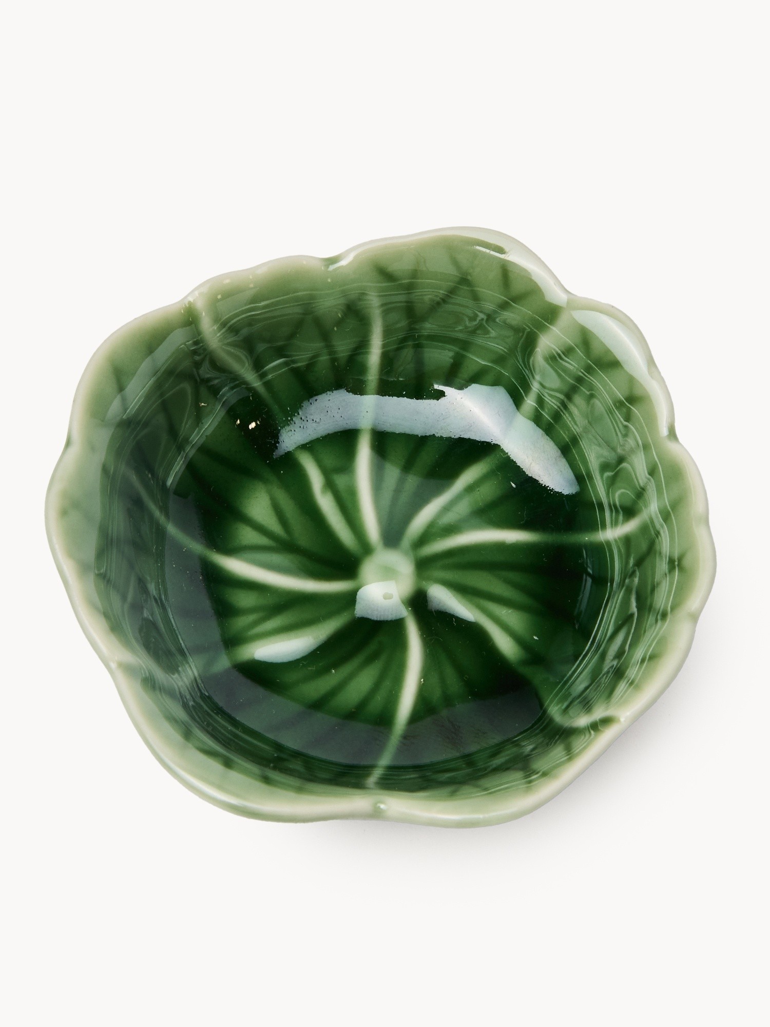 Cabbage-leaf-shaped porcelain bowl, Green, large image number 1