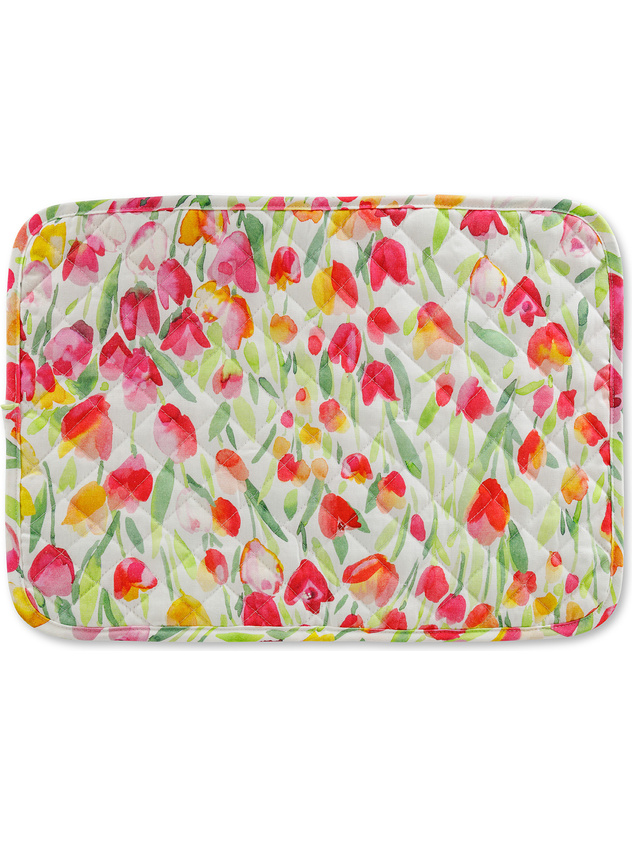 Cotton quilted placemat with tulip print