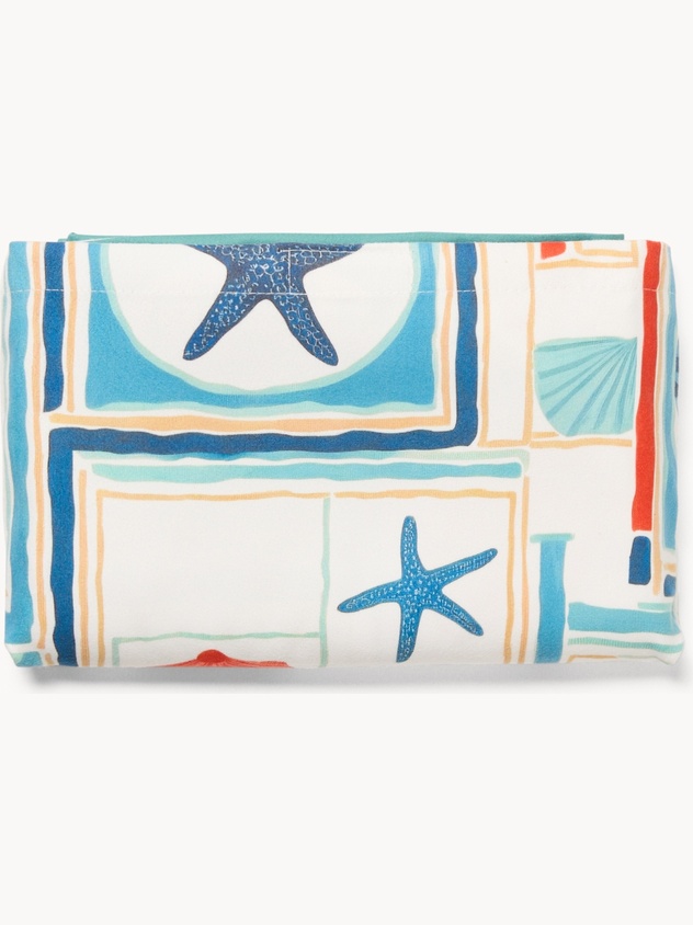 Microfiber Beach Towel with Pockets - Introductory Price