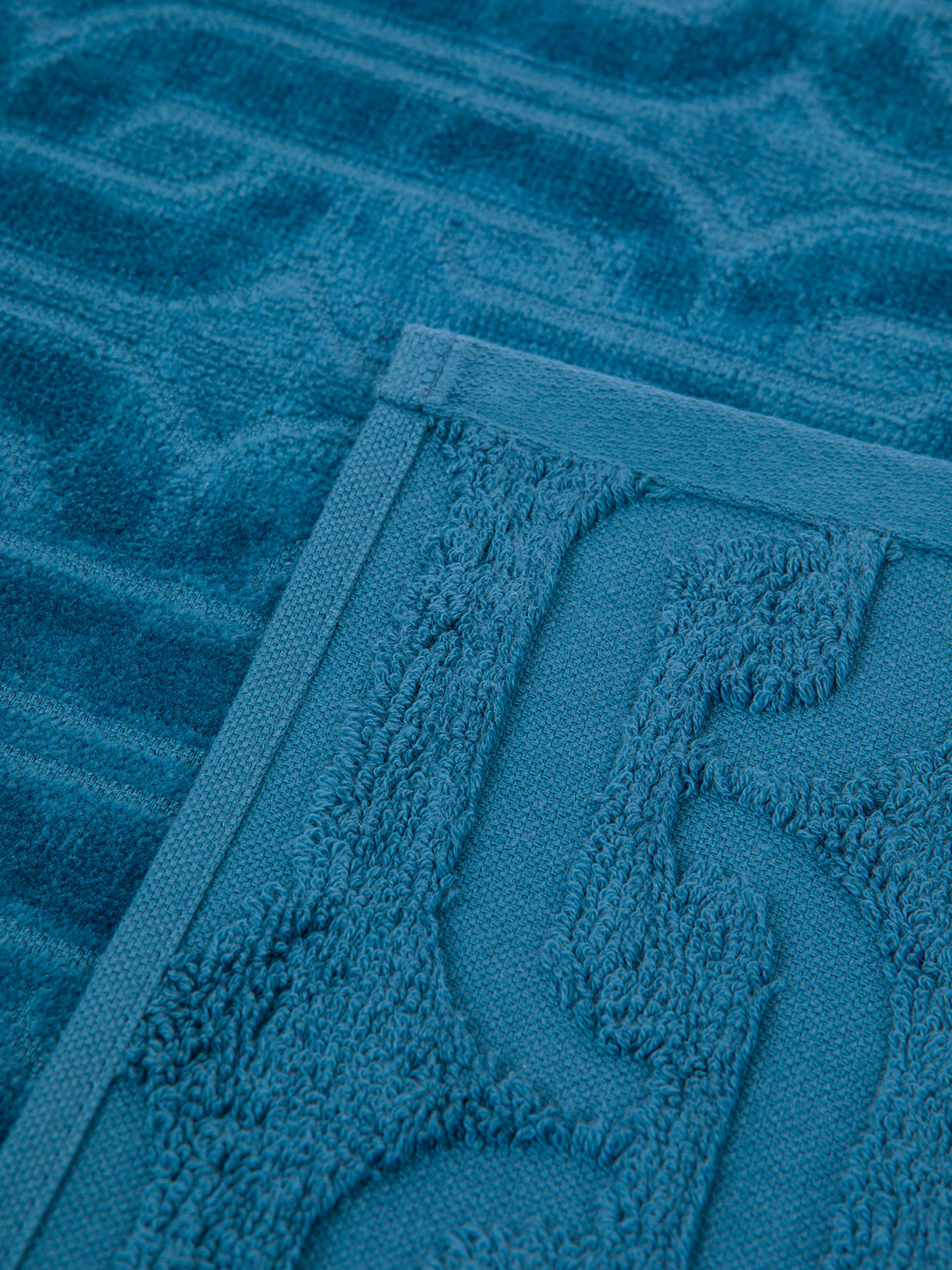 Asciugamano in velour di cotone con lavorazione geometrica a rilievo, Blu, large image number 2
