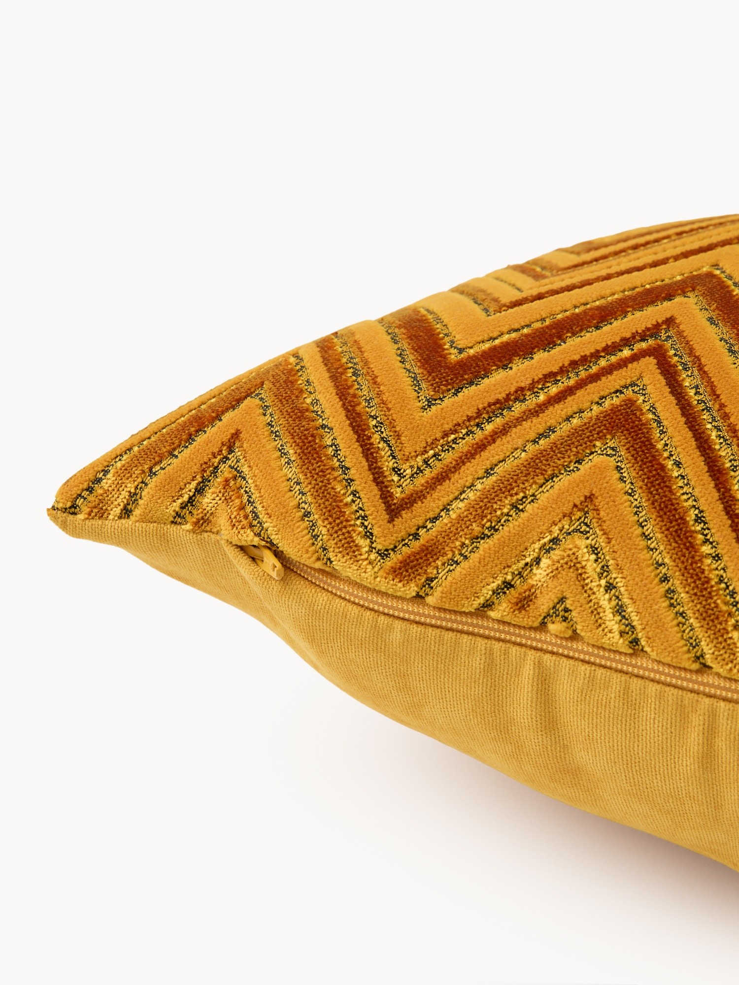 Cushion 35x55 cm in jacquard velvet with geometric pattern, Ocra Yellow, large image number 4