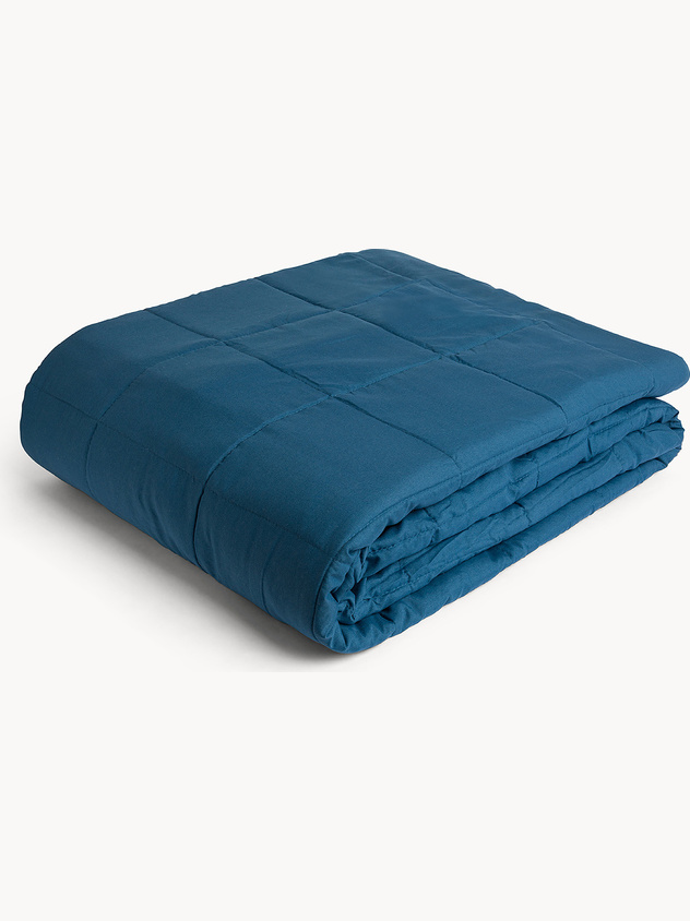 Reversible lightweight microfiber quilt