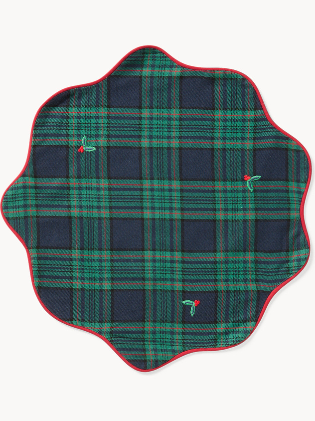 Cotton twill tartan placemat with holly embroidery and scalloped edges