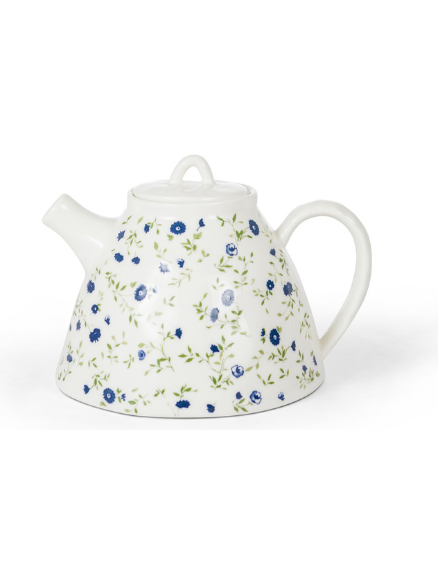 Porcelain teapot with flower motif