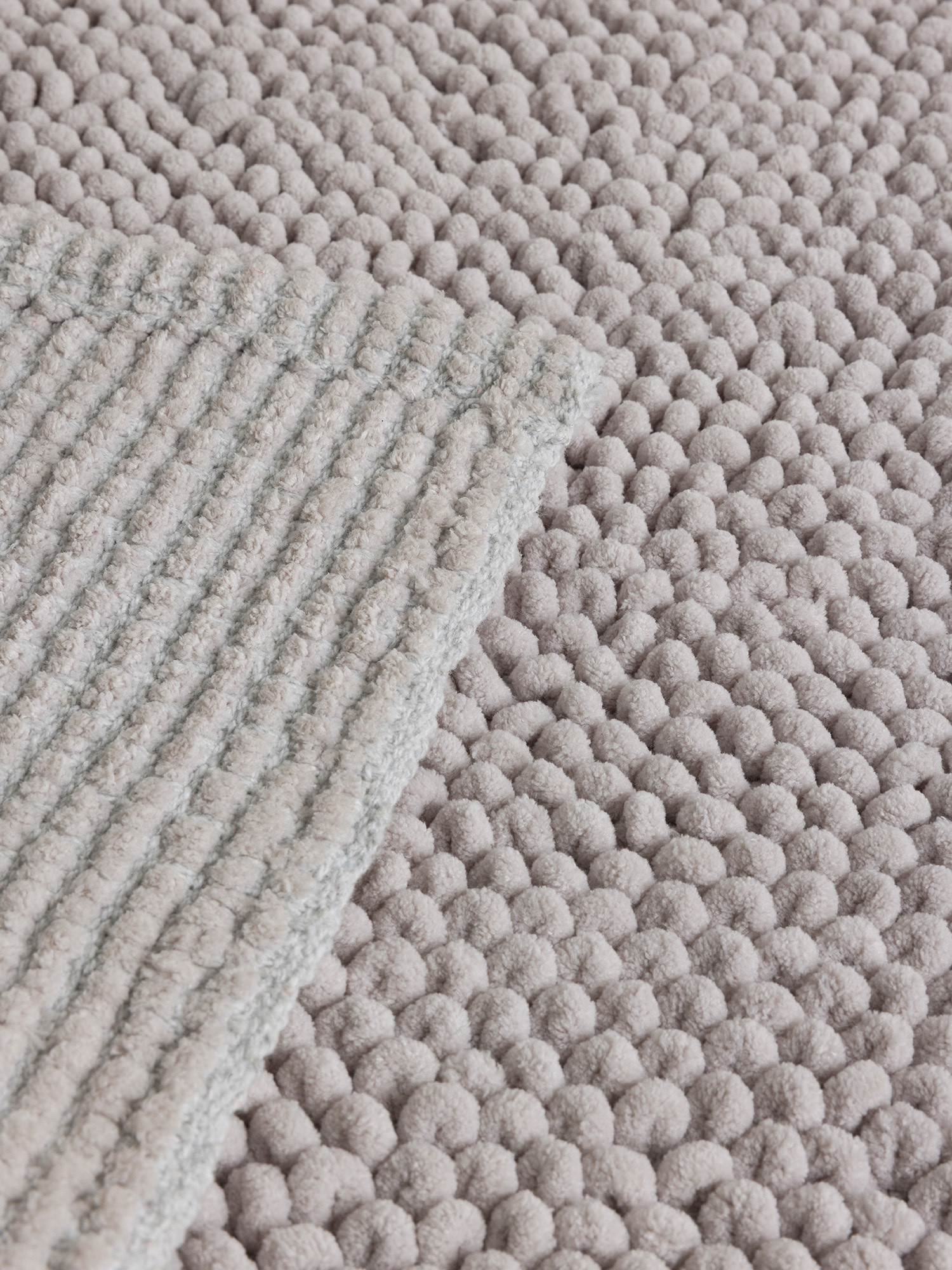 Shaggy chenille bath mat, Grey, large image number 1