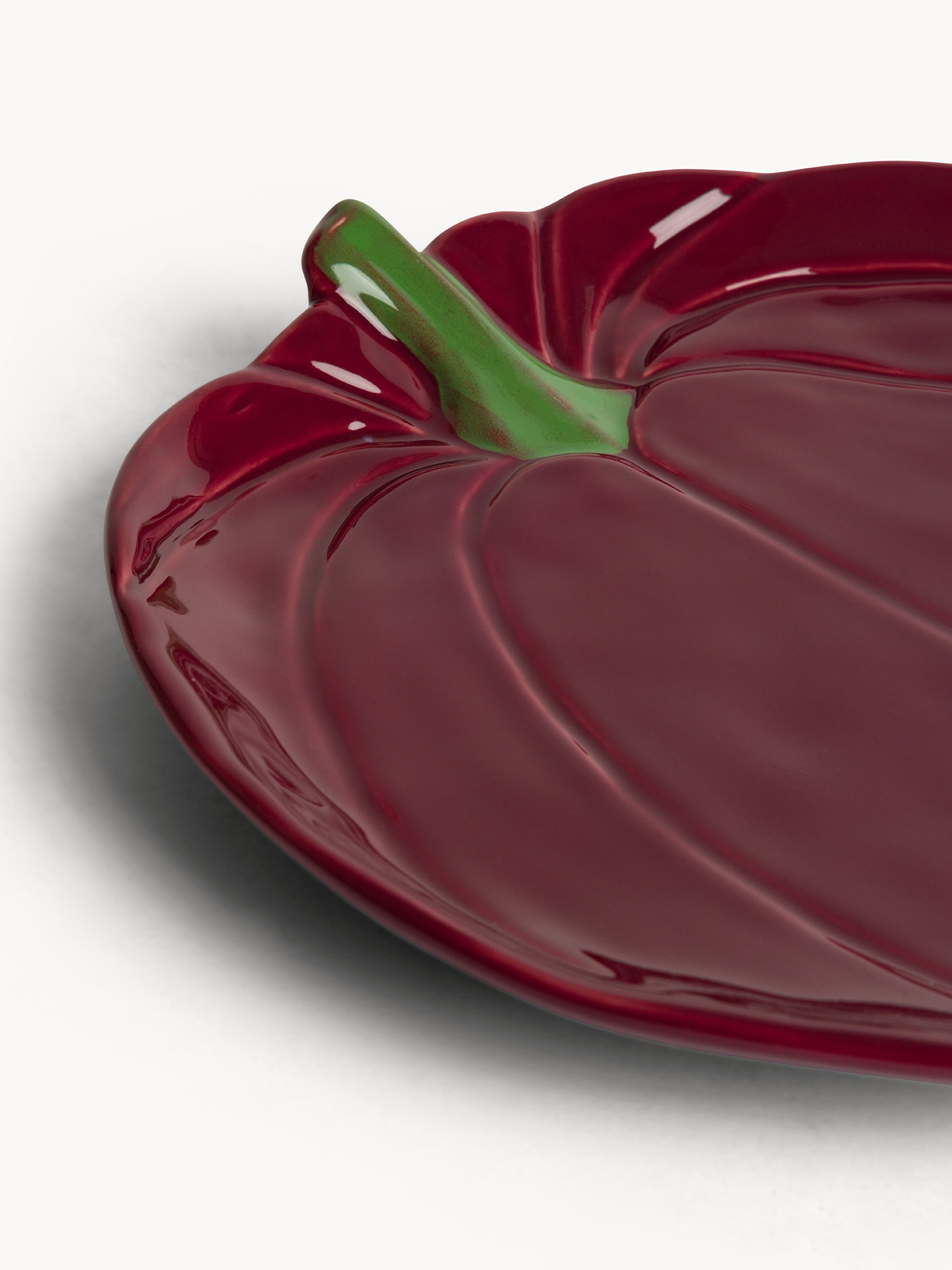 Piatto da portata in stoneware a forma di zucca, Rosso bordeaux, large image number 1