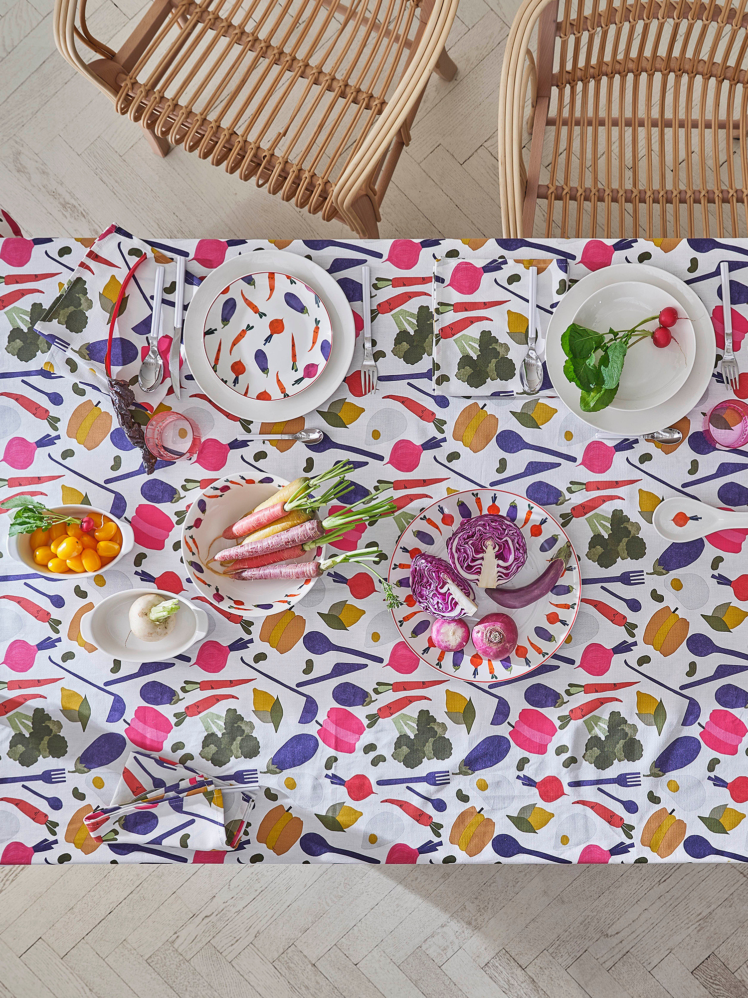 Panama cotton tablecloth with vegetable print, White, large image number 2