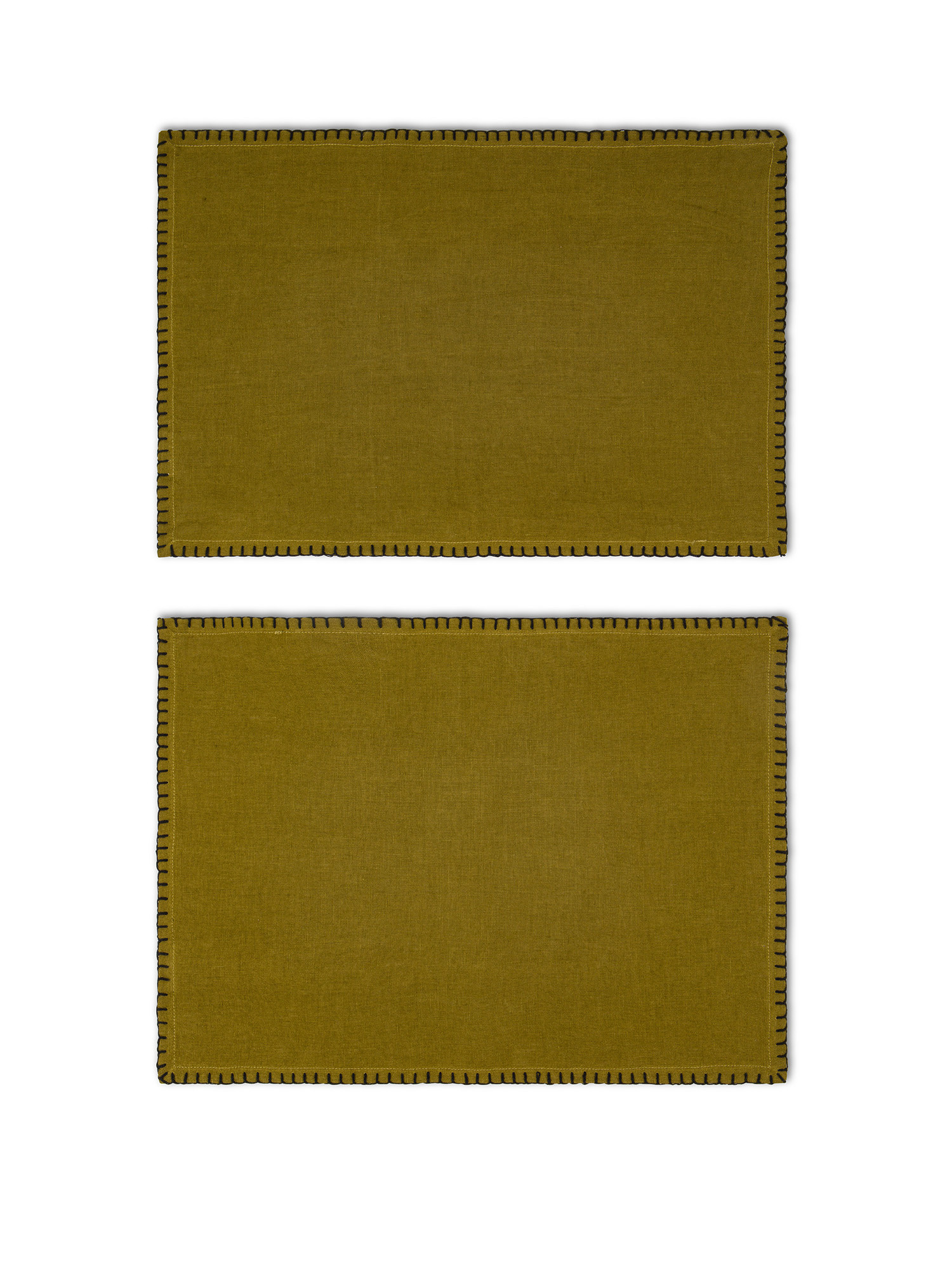 Set of 2 pure linen placemats with stitching on the edge, Green, large image number 0