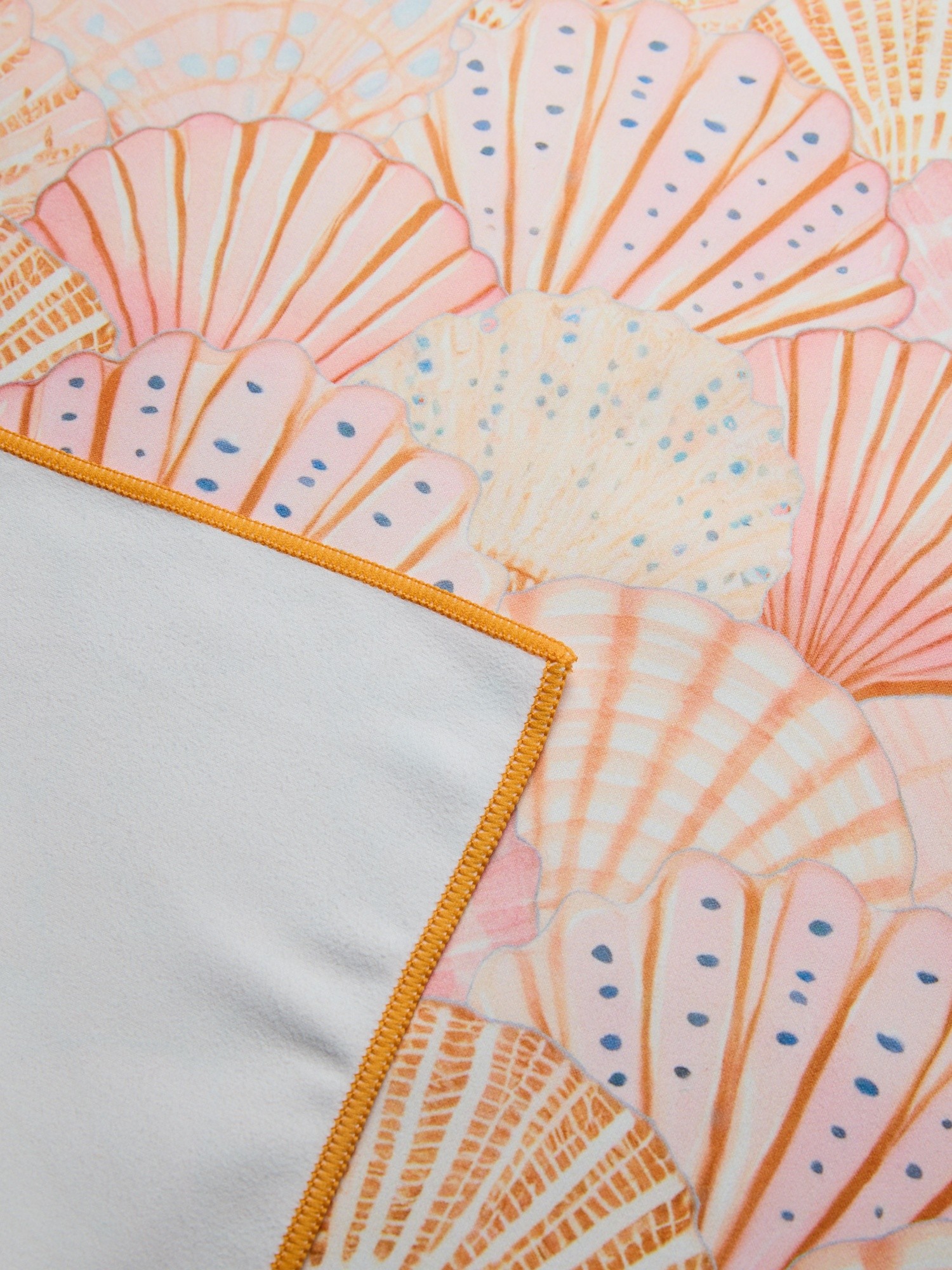 Lightweight Microfiber Beach Towel - Introductory Price, Rosa/Arancio, large image number 1