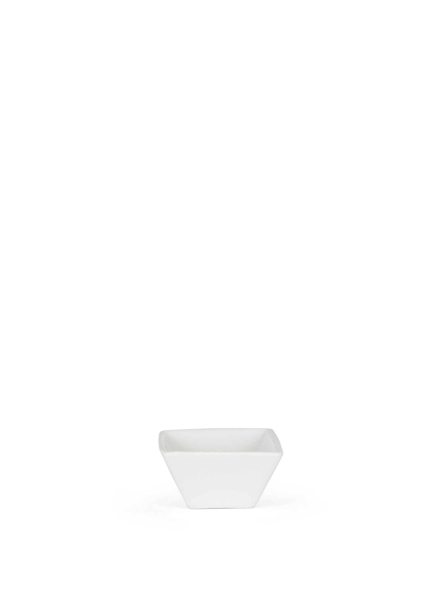 Porcelain cup, White, large image number 0