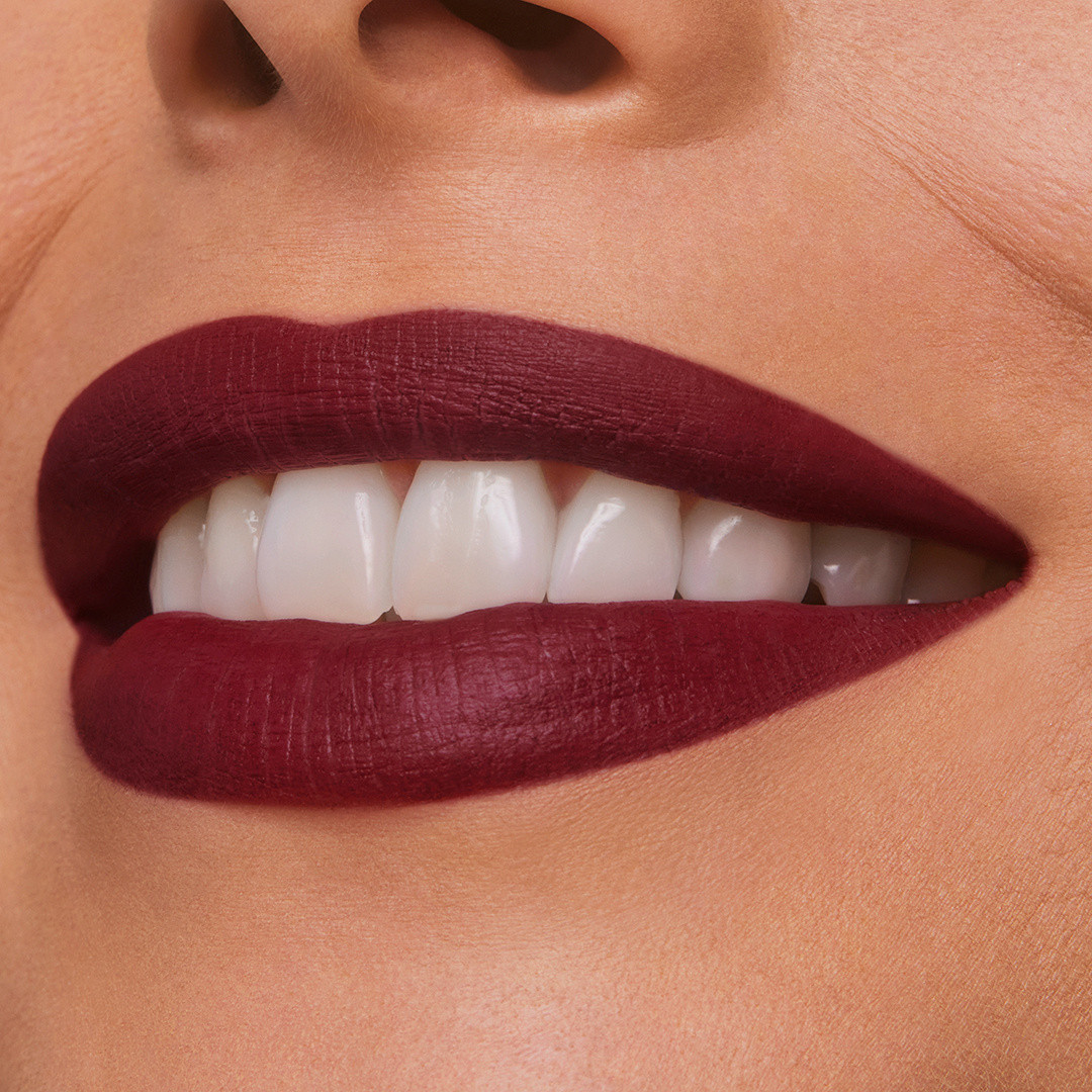PURE COLOR matte lipstick - 682 After Hours, Dark Violet, large image number 2