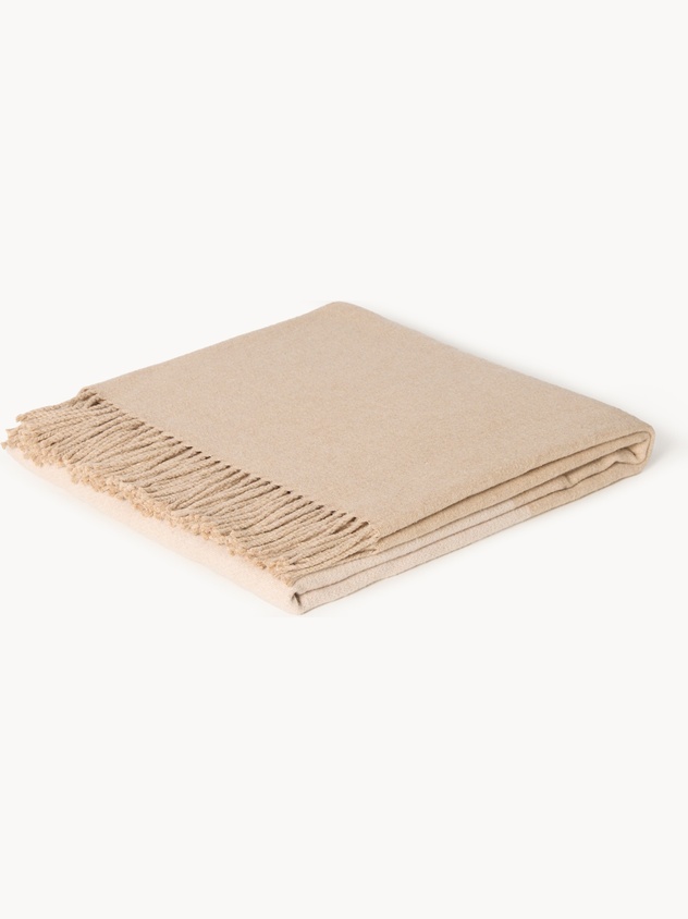 Recycled fiber throw