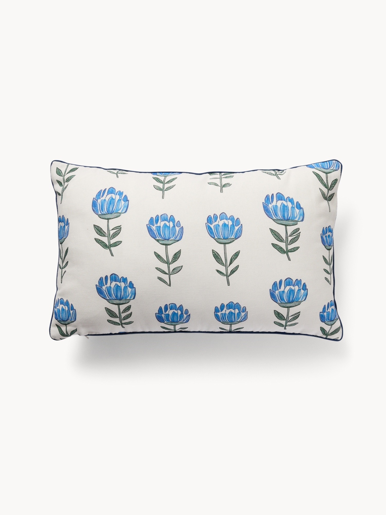 Cushion with hydrangea print 35x55cm, White / Blue, large image number 0