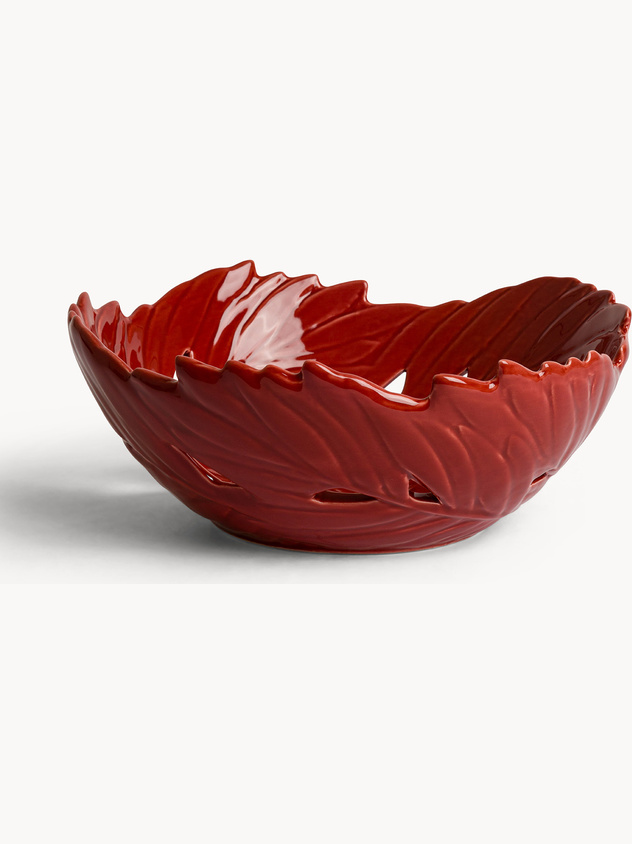 Embossed leaf-shaped stoneware cup