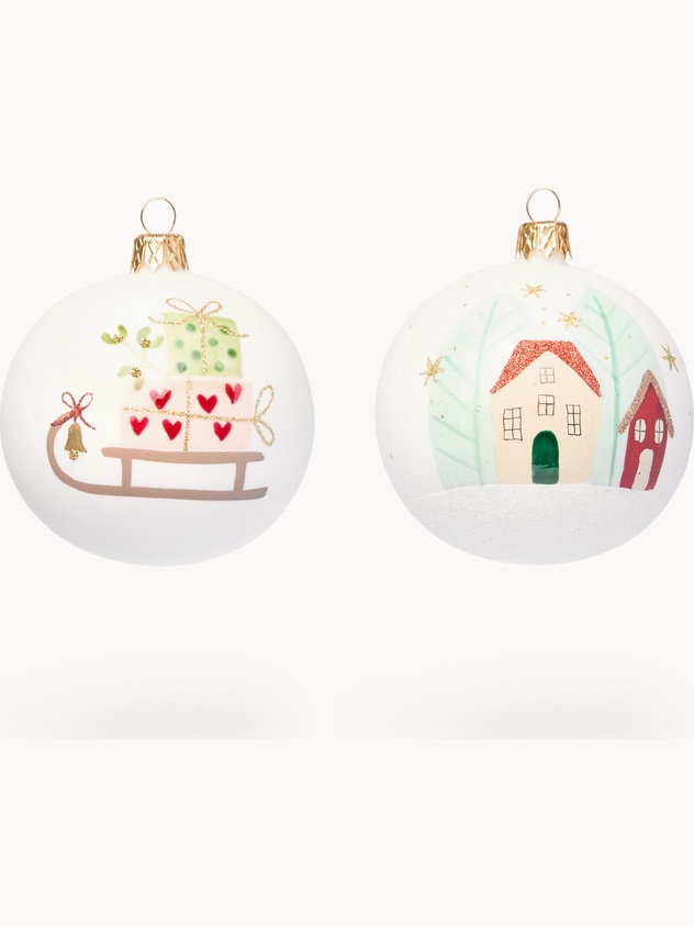 Mouth-blown glass decoration,hand-decorated by European artisans