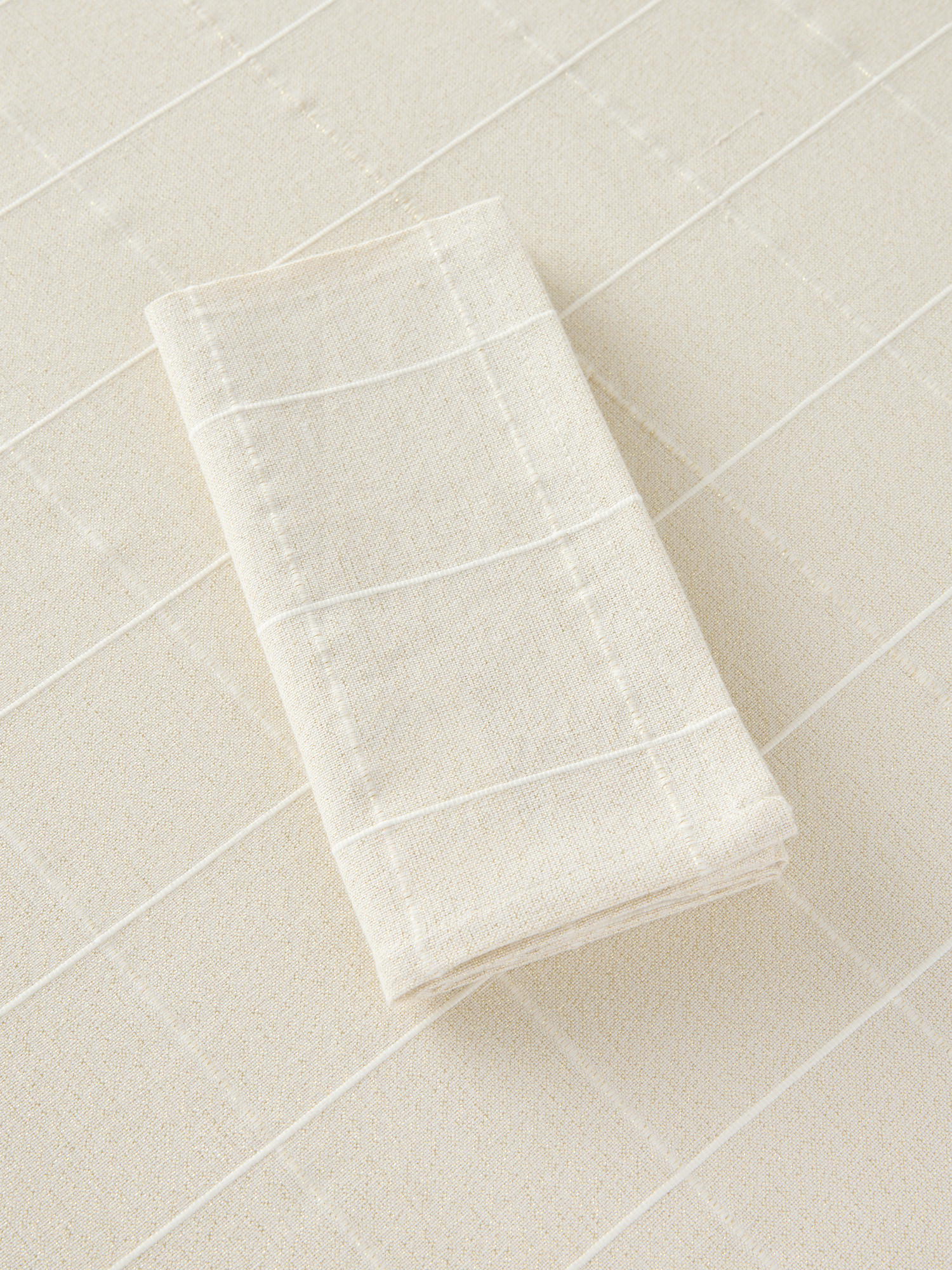 Cotton and lurex check tablecloth, Gold, large image number 1