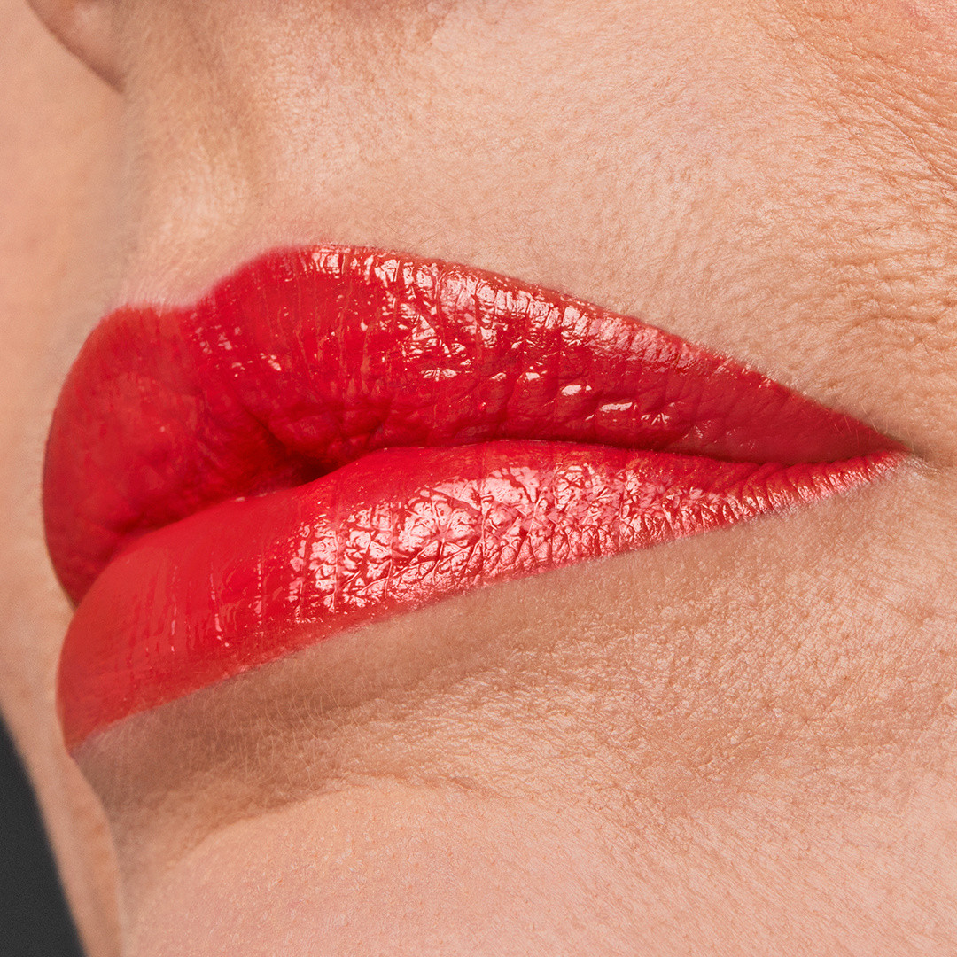 PURE COLOR creme lipstick - 330 Impassioned, Rosso chiaro, large image number 1