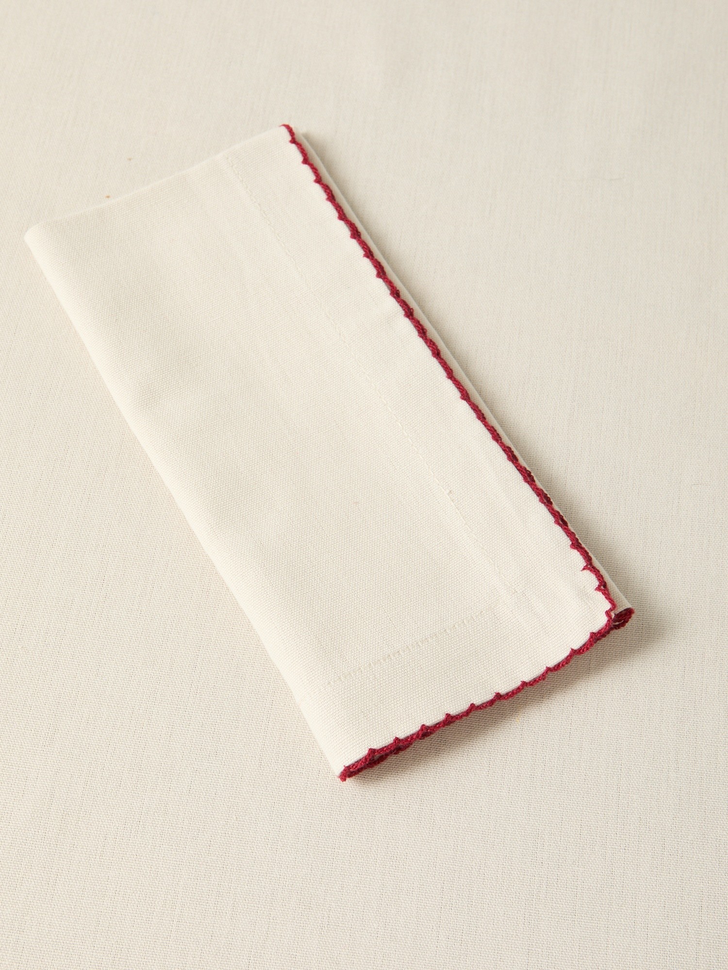 Table service with 8 pure cotton napkins and blanket stitch embroidery, Red, large image number 1