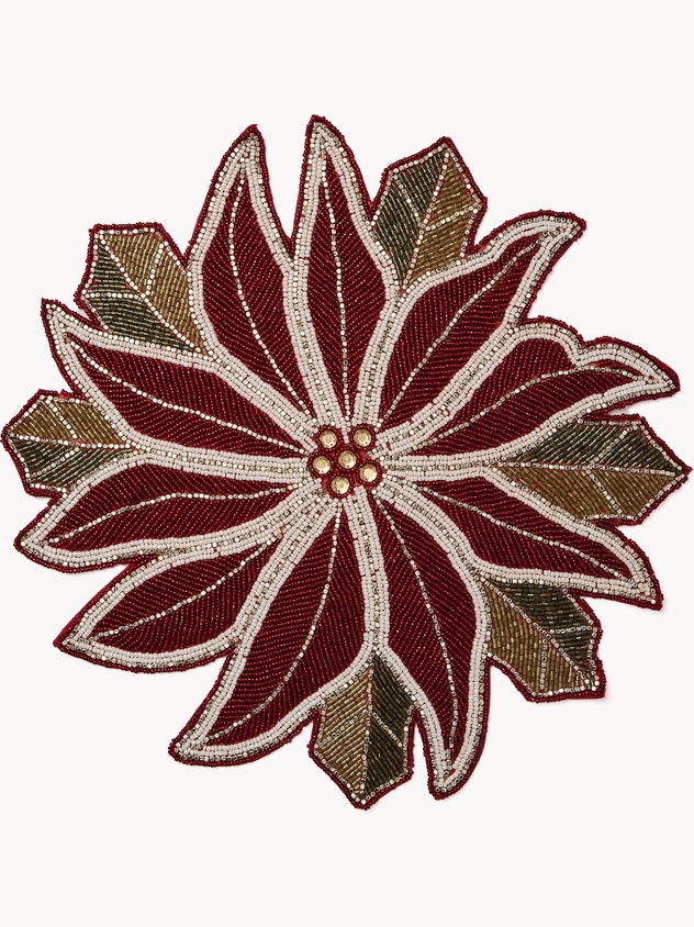 Beaded placemat in the shape of a Poinsettia