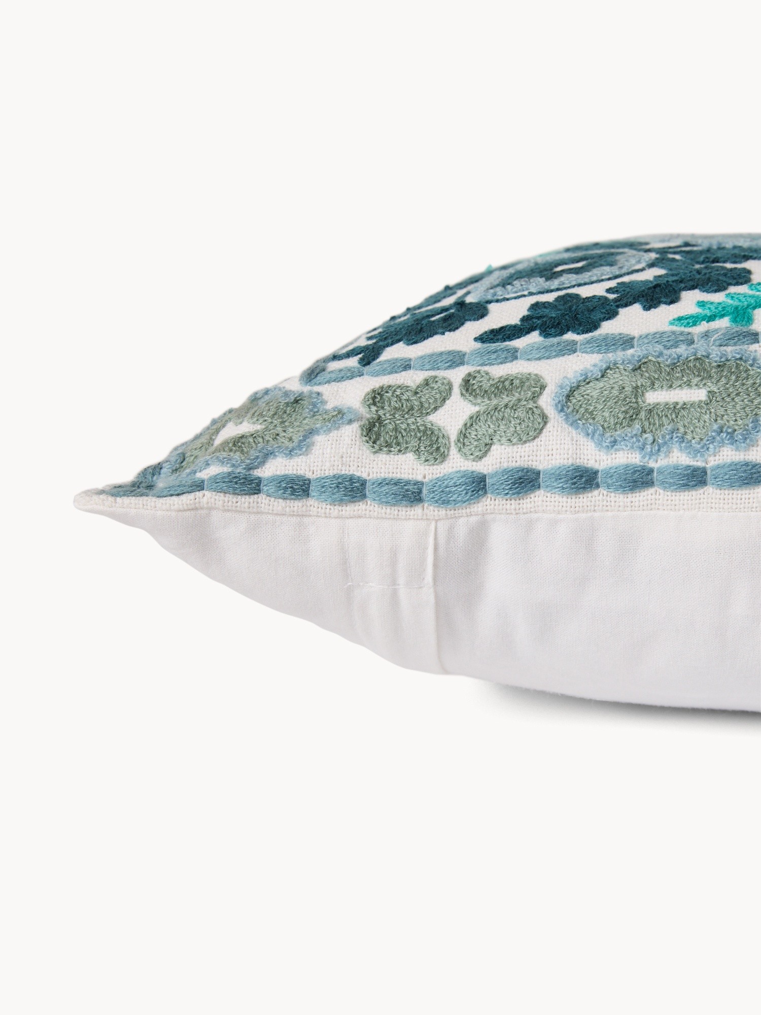 50x50cm tile embroidery cushion, Blue, large image number 0