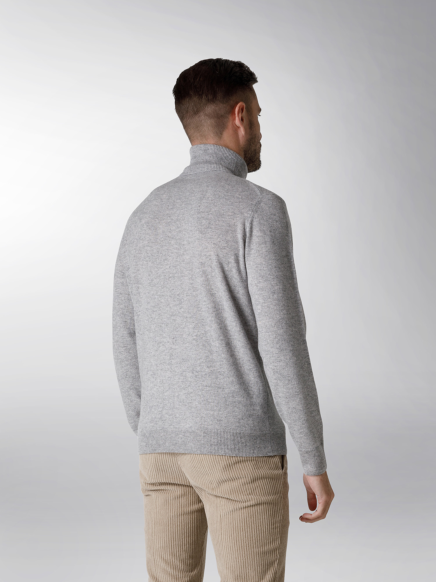 Coin Cashmere - Turtleneck in pure premium cashmere, Light Grey, large image number 2