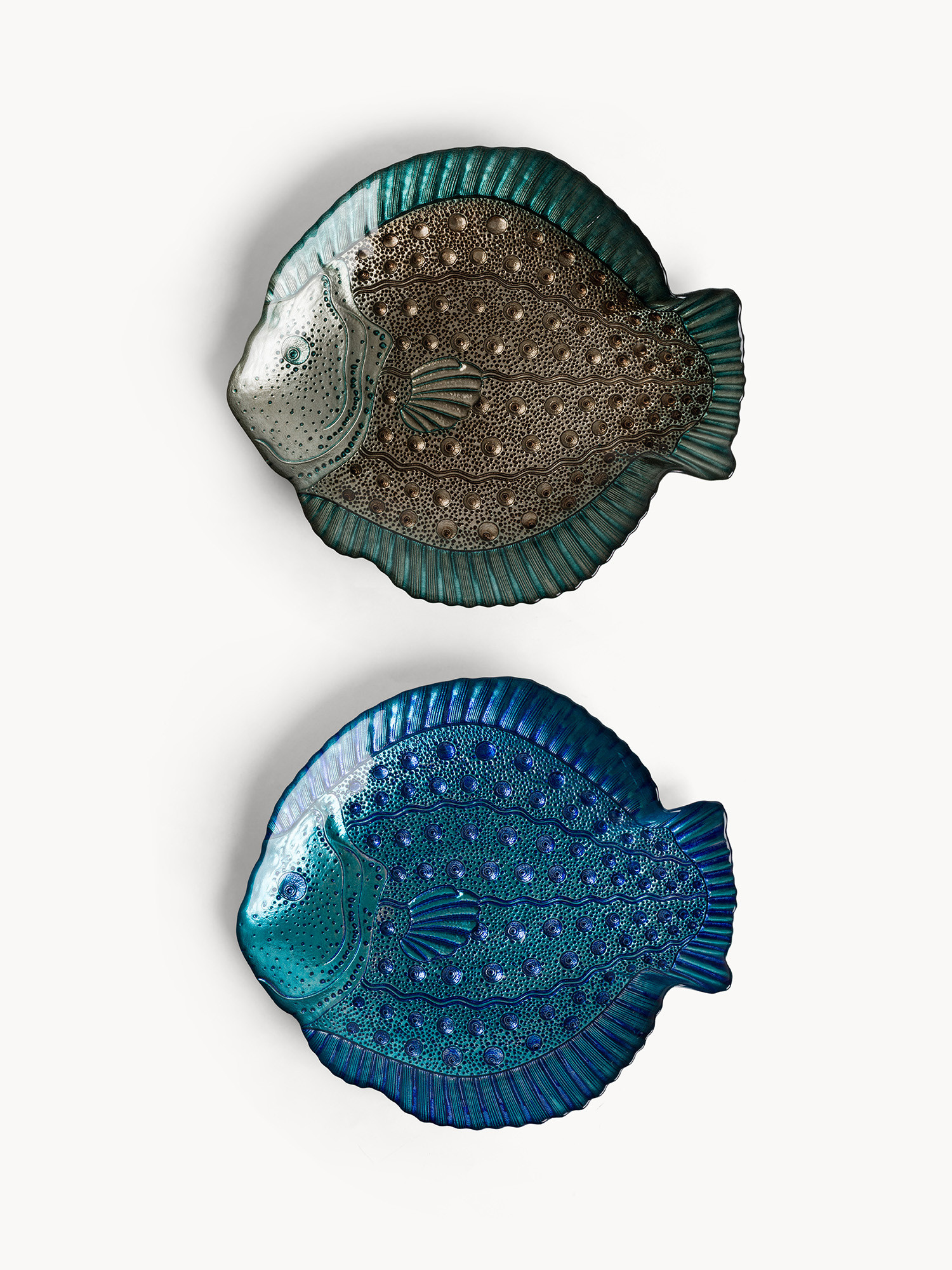 Fish-shaped glass plate, Light Blue, large image number 0