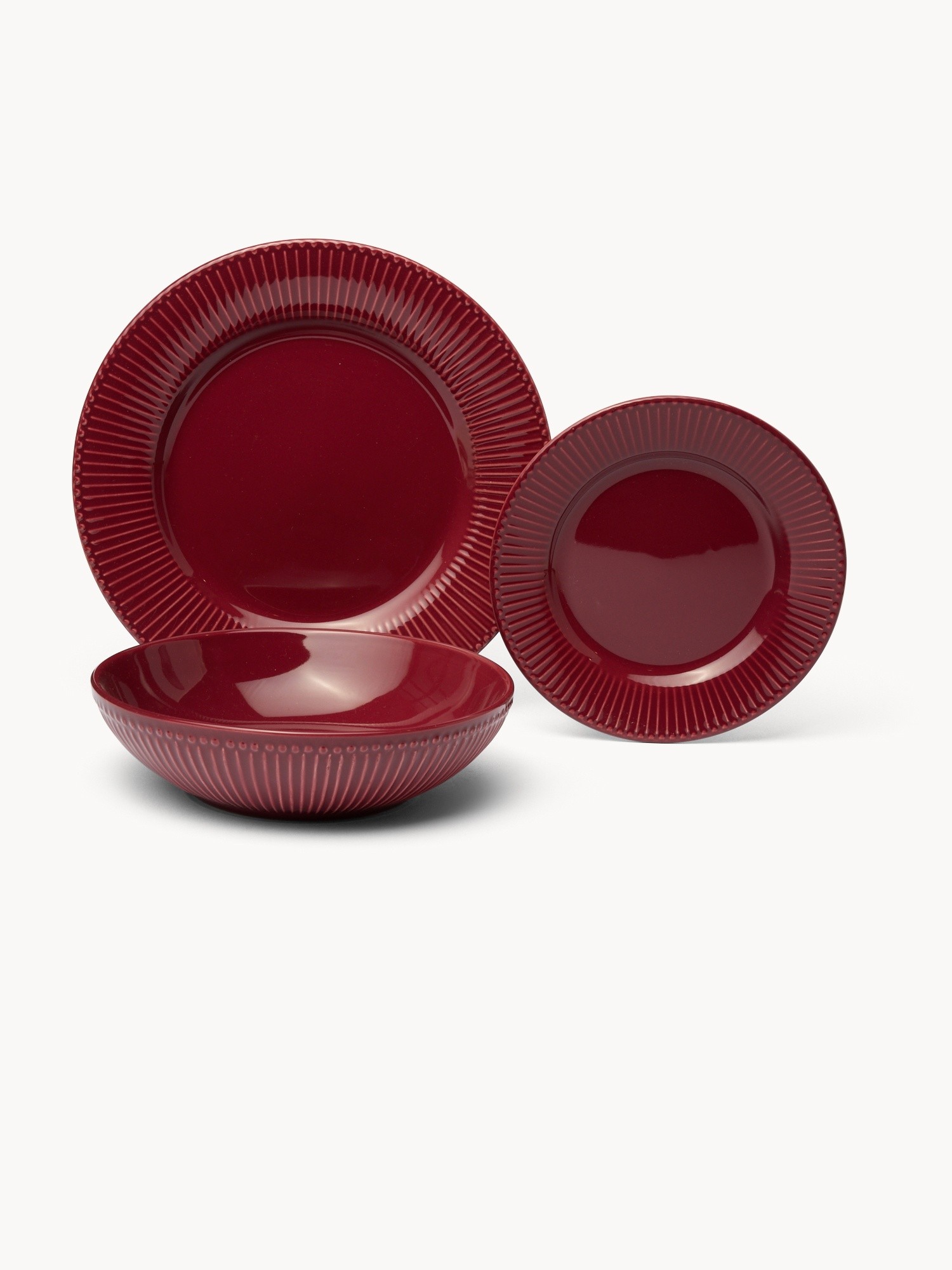 Set of 18 Ceramic Plates with Berry Pattern - Discounted Price, Dark Red, large image number 0