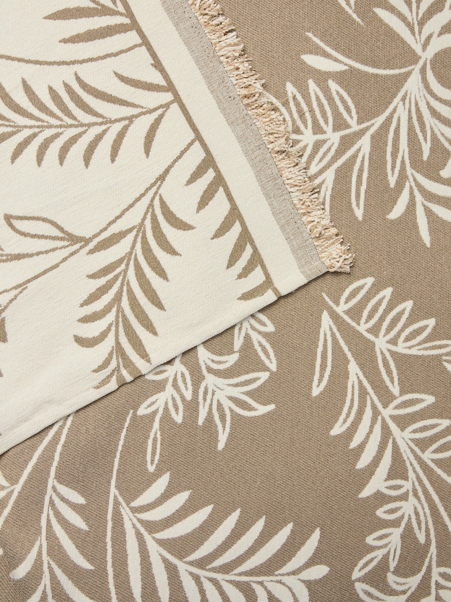 Printed chenille throw with fringe - Discounted Price, Multicolor, large image number 1