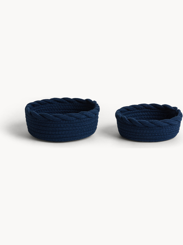 Set of 2 baskets with woven edges