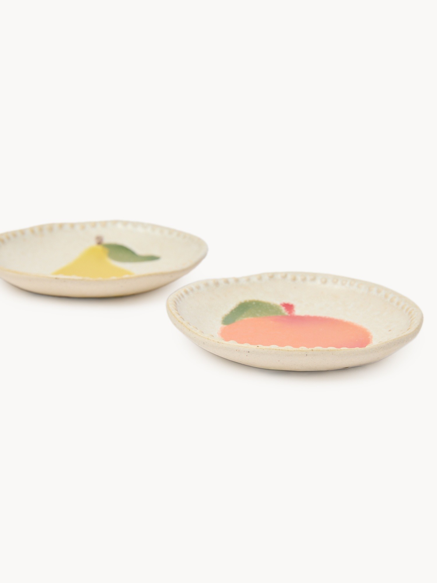 Ceramic saucer with fruit motif, Crema, large image number 1