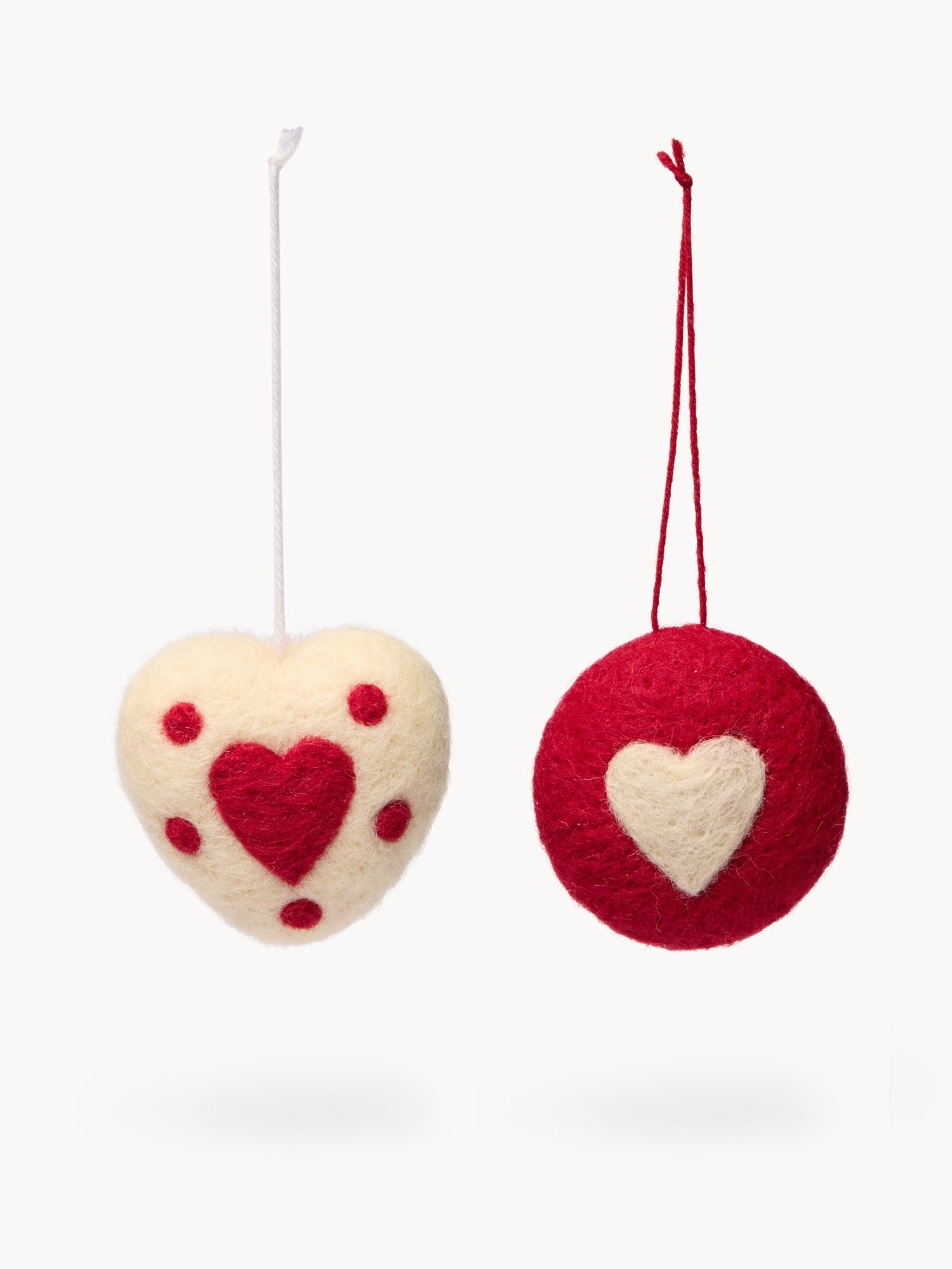 Set of 2 felt tree ornaments, Bianco/Rosso, large image number 0