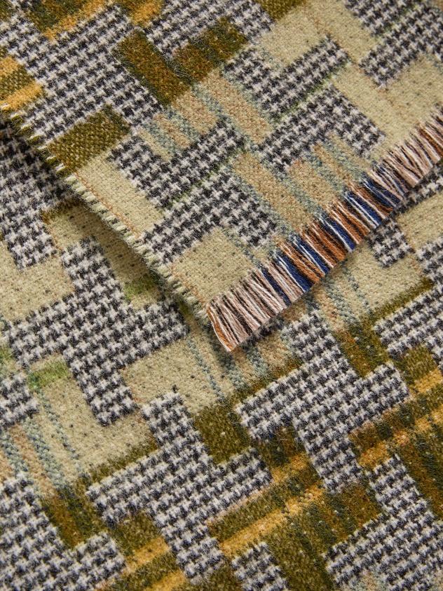 Plaid a motivo geometrico
